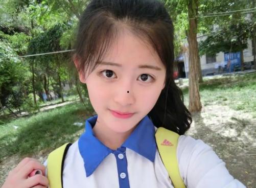 江大校花吃瓜群,揭秘校园生活趣味瞬间